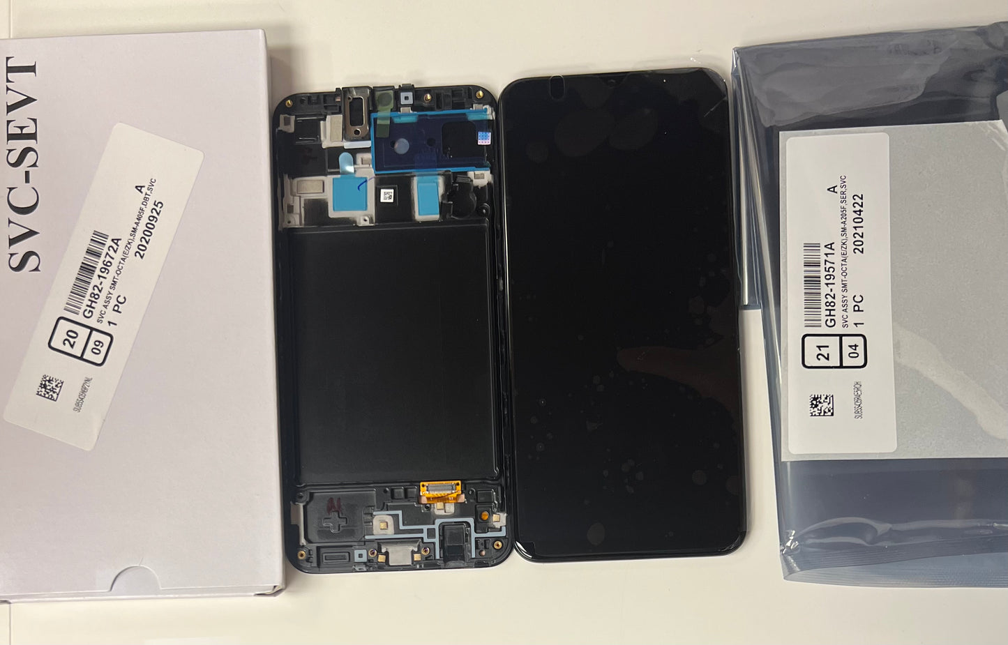 GENUINE SAMSUNG GALAXY A20 SM-A205F SM-A205G A205 LCD SCREEN DISPLAY SERVICE PACK