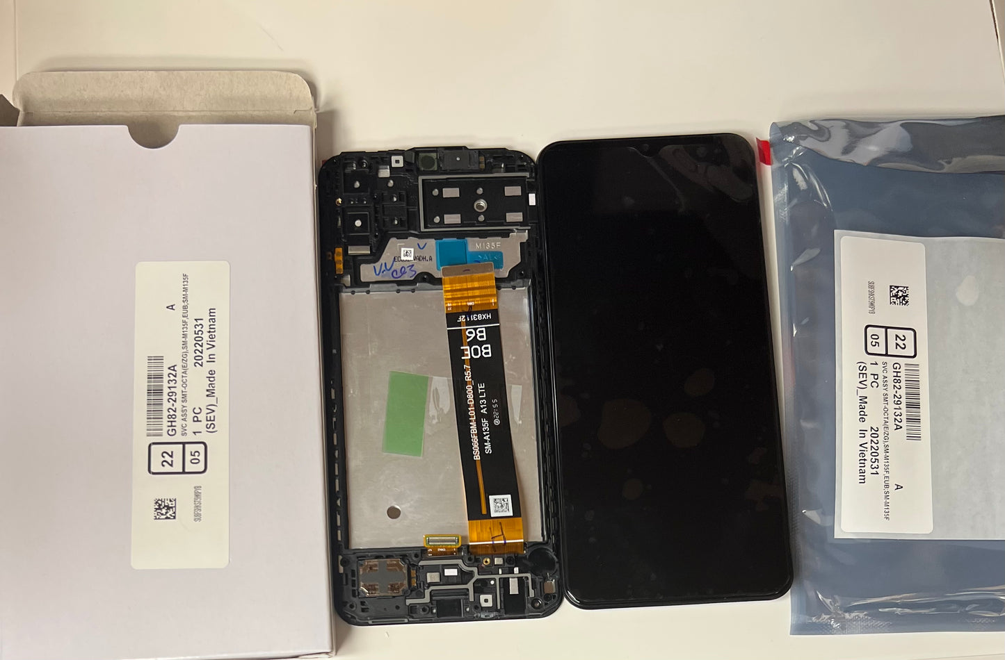 GENUINE SAMSUNG GALAXY M13 SM-M135F SM-M135F/DSN  LCD TOUCH SCREEN DISPLAY